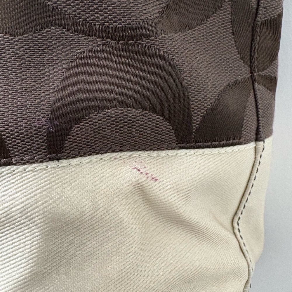 Coach 10125 Vintage Reversible Tote Brown and Cream Pre Owned Rare - Picture 15 of 16
